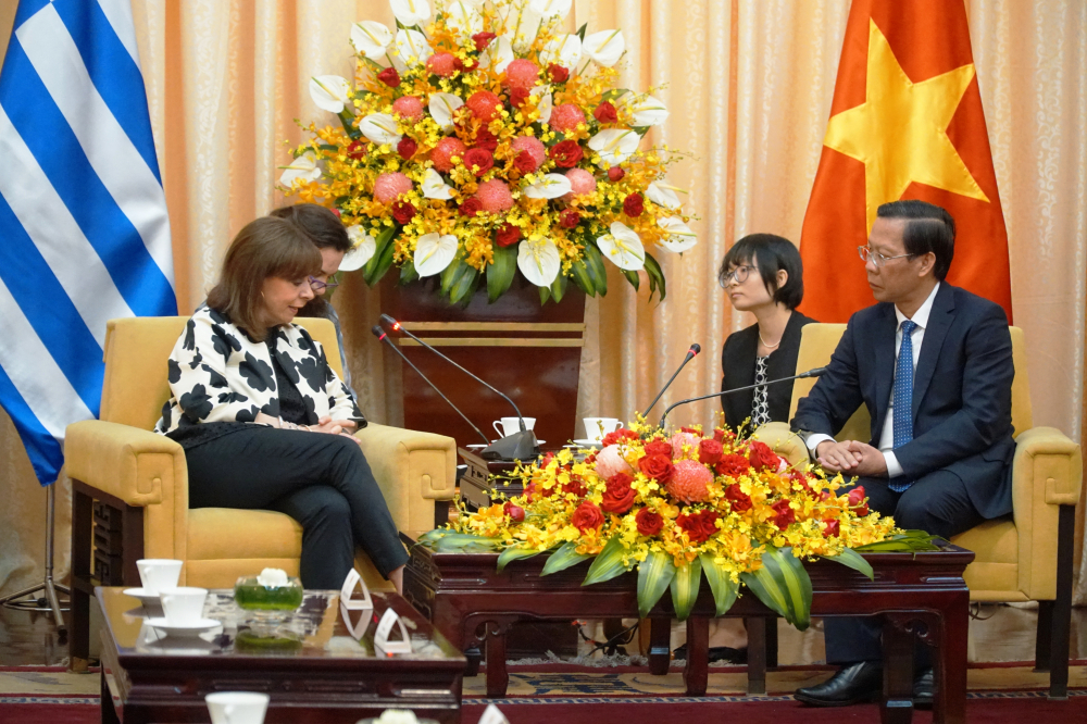 Cuối chuyến hành trình, bà Katerina Sakellaropoulou sẽ có buổi tham quan Landmark 81 và ngắm nhìn thành phố từ trên cao trước khi đáp chuyên cơ về lại Hy Lạp