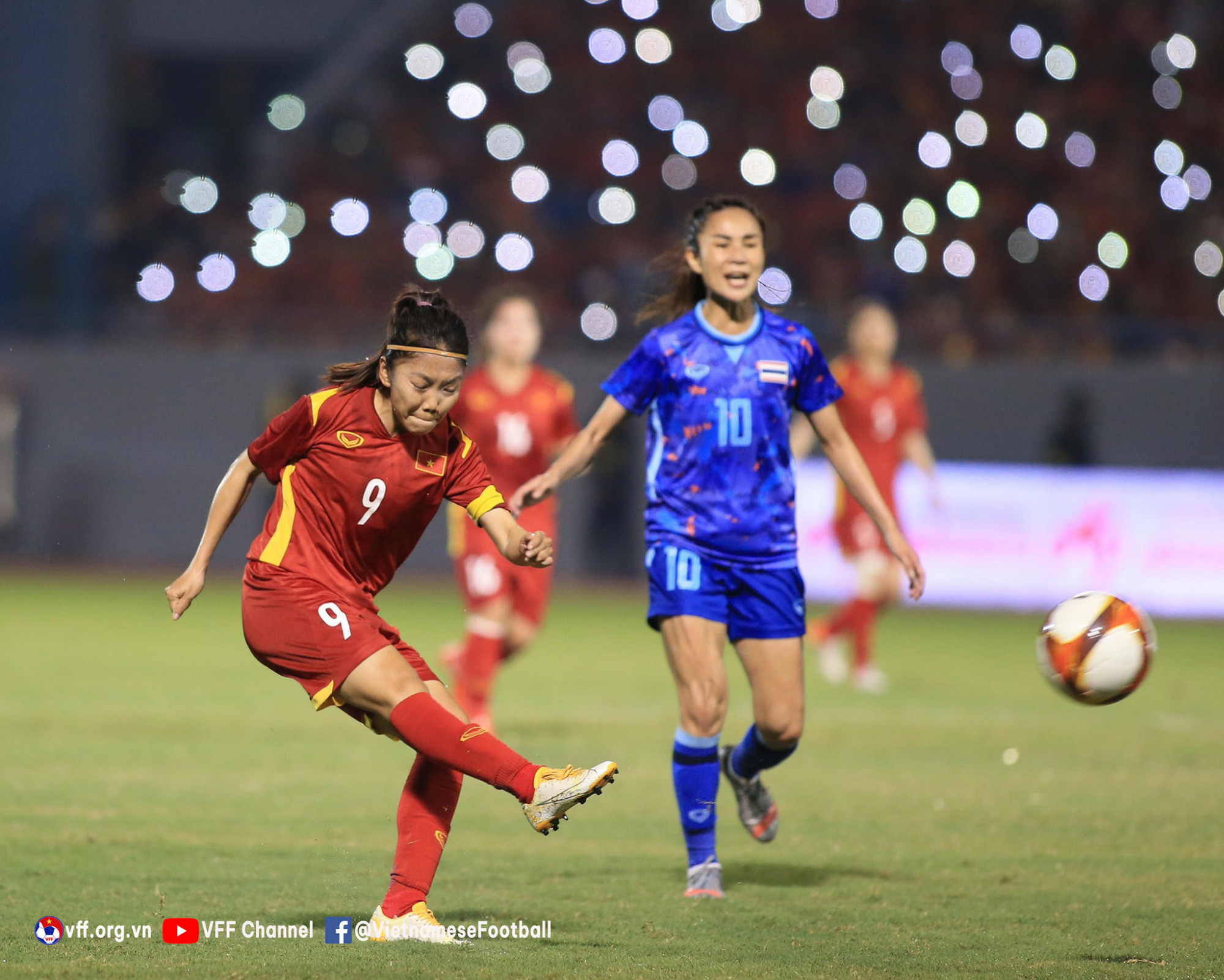 Không chỉ đoạt HC vàng SEA Games thứ ba liên tiếp, bóng đá nữ Việt Nam đã đăng quang bảy trong chín lần tổ chức gần nhất. Chiến thắng này khẳng định vị trí đầu tàu của tuyển nữ Việt Nam trong khu vực và tạo động lực cho họ trước lần đầu dự World Cup.