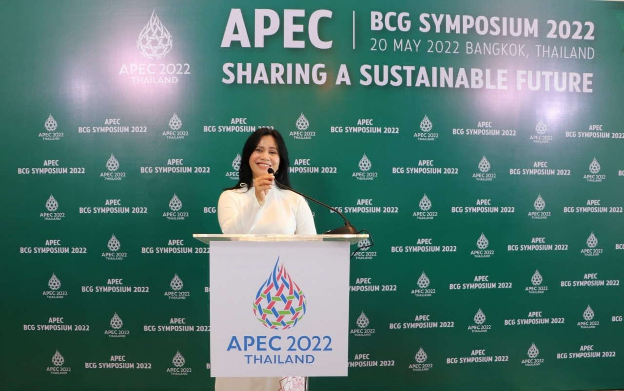 Bà Trần Hoàng Phú Xuân tại hội nghị BCG Symposium 2 - Ảnh: Faslink