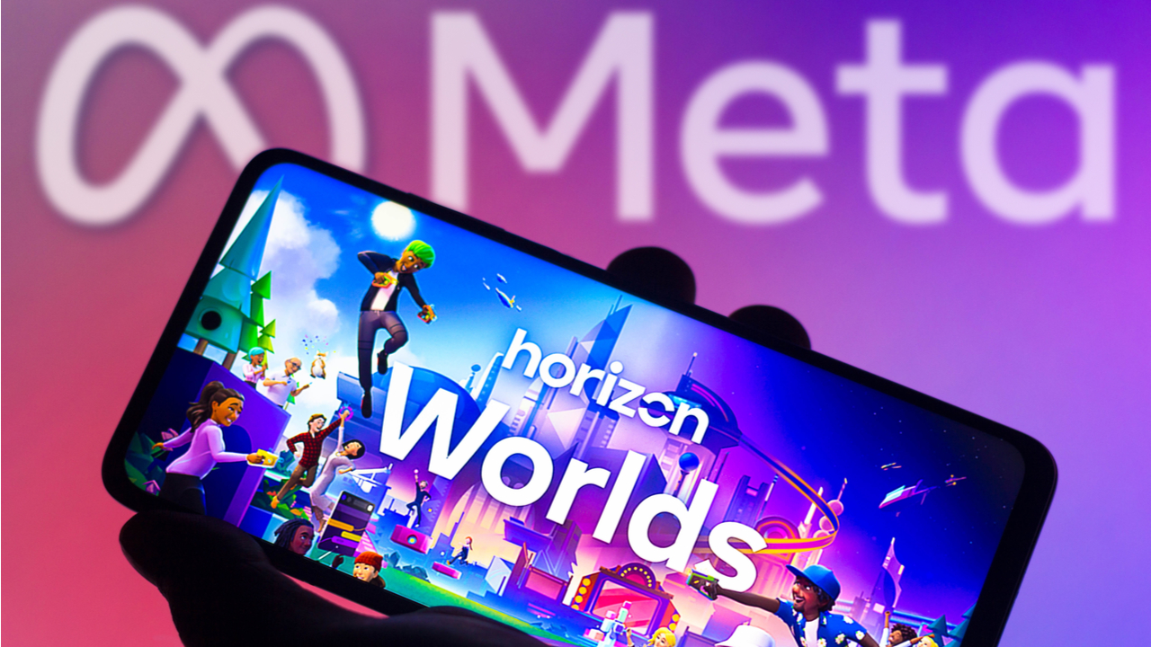 Horizon Worlds được Meta phát hành vào tháng 12/2021 và cho phép người dùng tụ tập với những người khác, chơi trò chơi và xây dựng thế giới ảo của riêng họ.