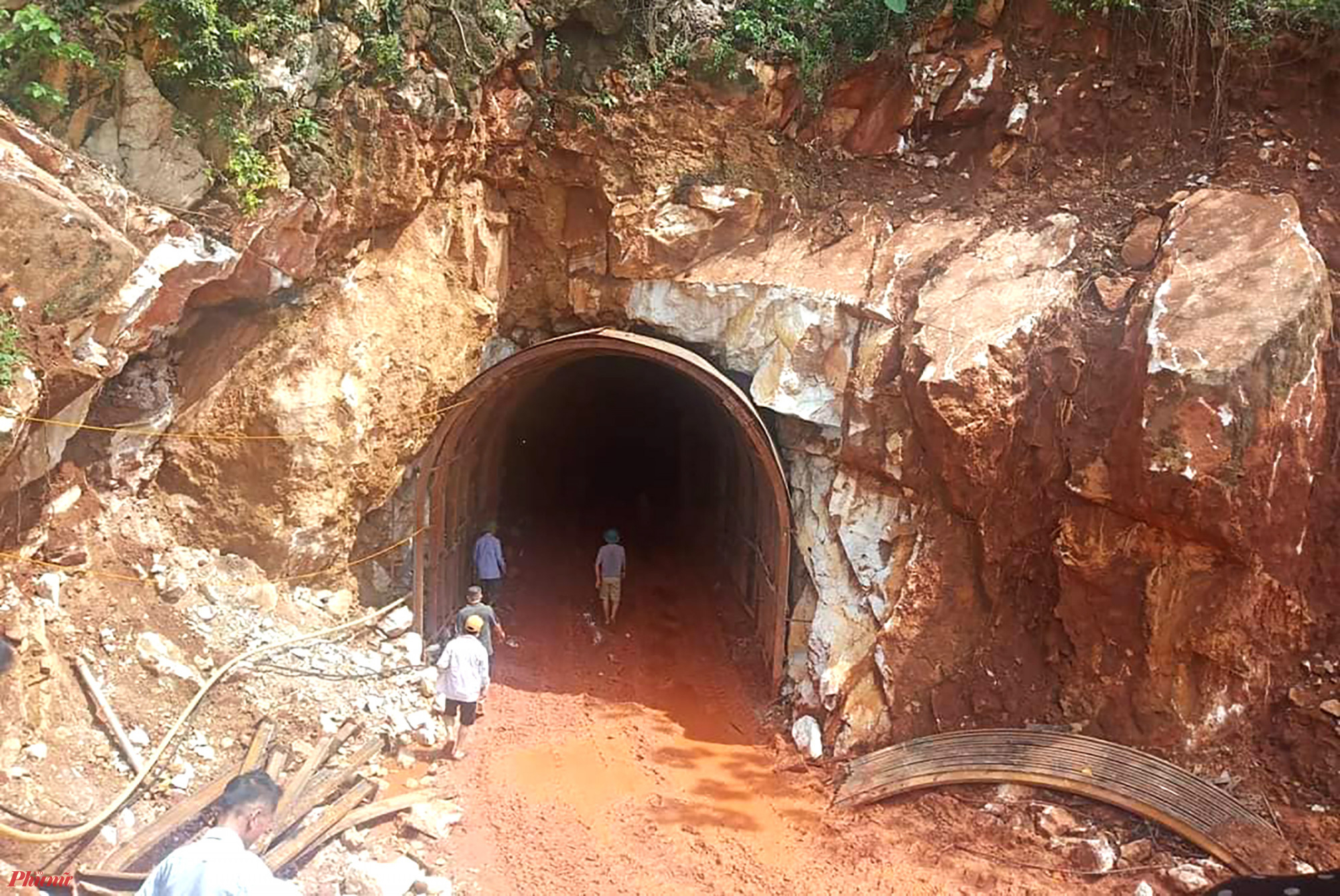Đường hầm khai thác quặng thiếc của Công ty CP Tân Hoàng Khang
