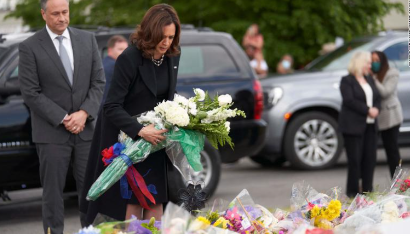 Phó Tổng thống Mỹ Kamala Harris tại đám tang một nạn nhân vụ xả súng ở Buffalo, New York