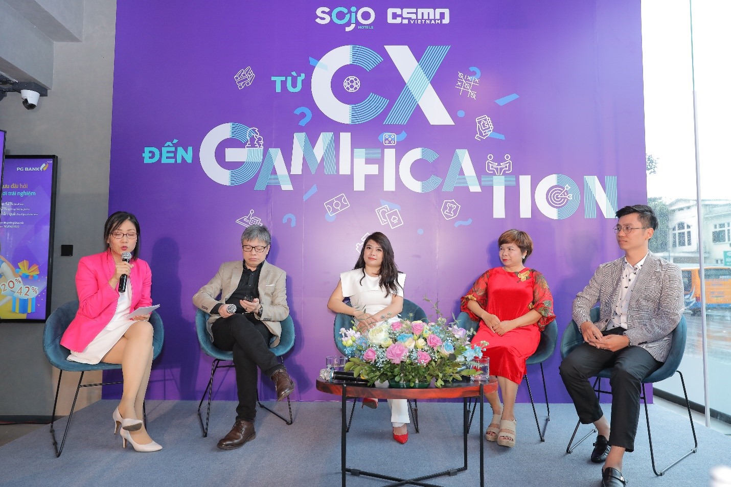 Các diễn giả chia sẻ tại buổi Open Talk “Từ CX đến Gamification” - Ảnh: SOJO Hotels