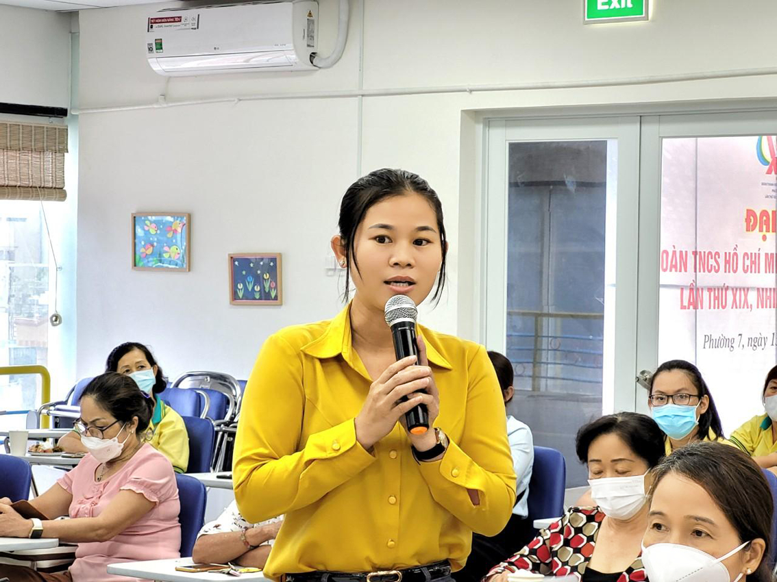 Chị Trần Thị Thanh Thủy - Chủ tịch Hội LHPN P.14: “Cho dù ở chung cư hay nhà riêng, chị em phụ nữ phải chủ động lên tiếng để được can thiệp khi bị bạo hành trong gia đình”