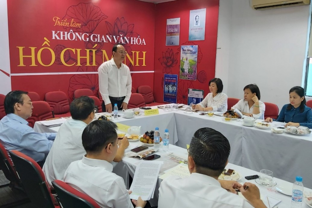 Phó Bí thư Thành ủy TPHCM Nguyễn Hồ Hải cho rằng Báo Phụ Nữ TPHCM cũng phải chinh phục bạn đọc nam giới - Ảnh: Phùng Huy.