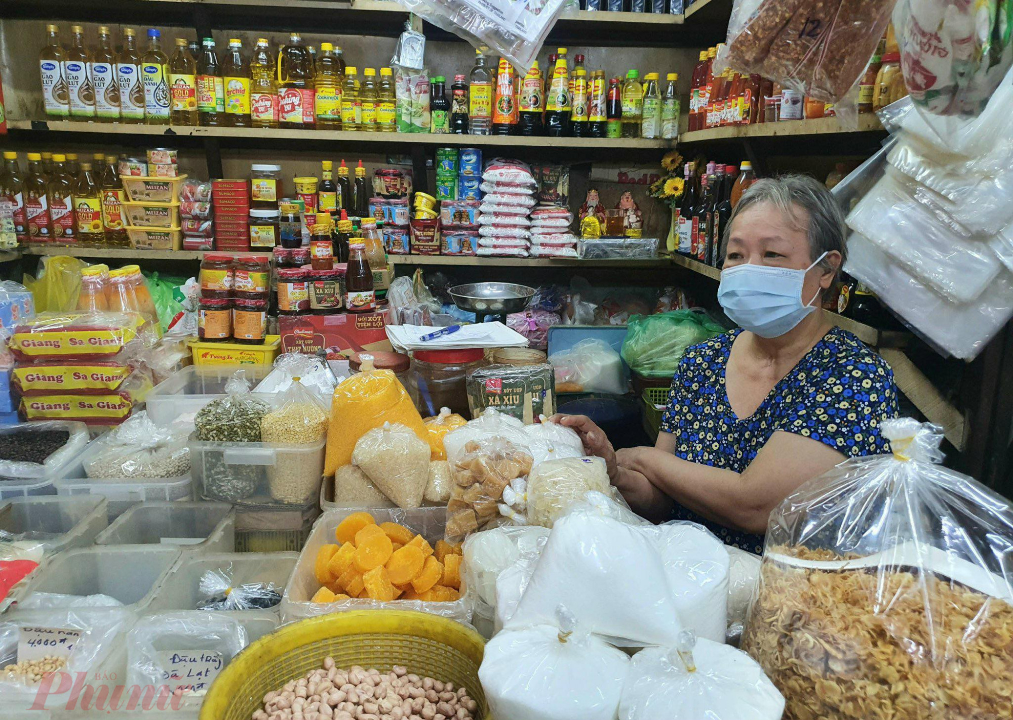 Nhiều nhóm hàng hóa sử dụng nguyên liệu nhập khẩu đã tăng giá liên tục Ảnh: Nguyễn Cẩm