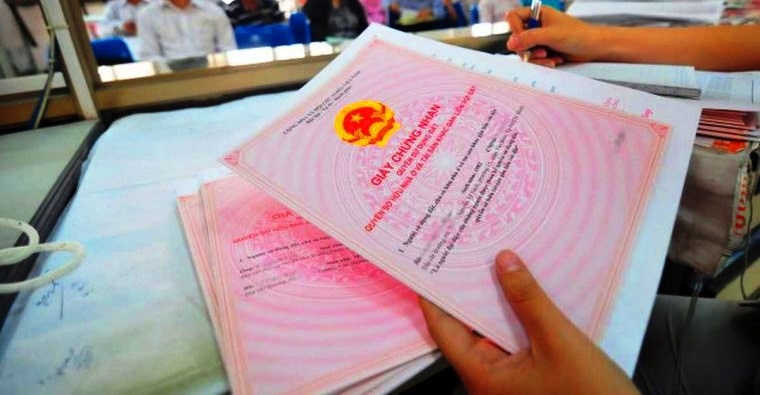 Hồ sơ bị 'ngâm lâu ngày, Trưởng phòng Tài nguyên và Môi trường huyện Phong Điền bị phê bình