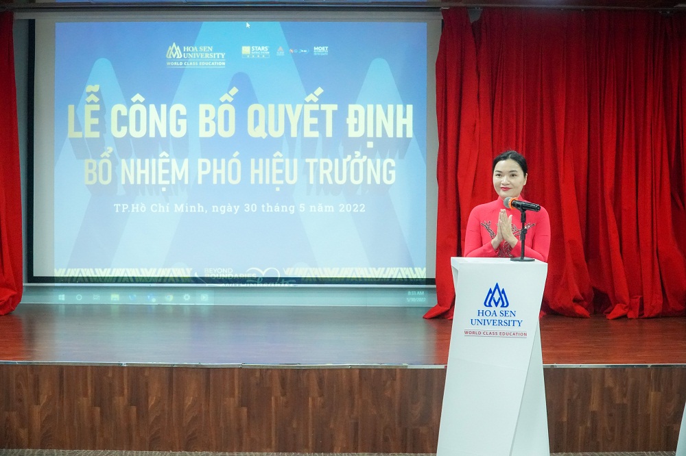 PGS.TS Võ Thị Ngọc Thúy - Hiệu trưởng HSU phát biểu giao nhiệm vụ - Ảnh: HSU