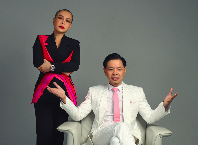 Nghệ sĩ Việt Hương và diễn viên Thái Hoà hợp tác trong phim chiếu mạng 