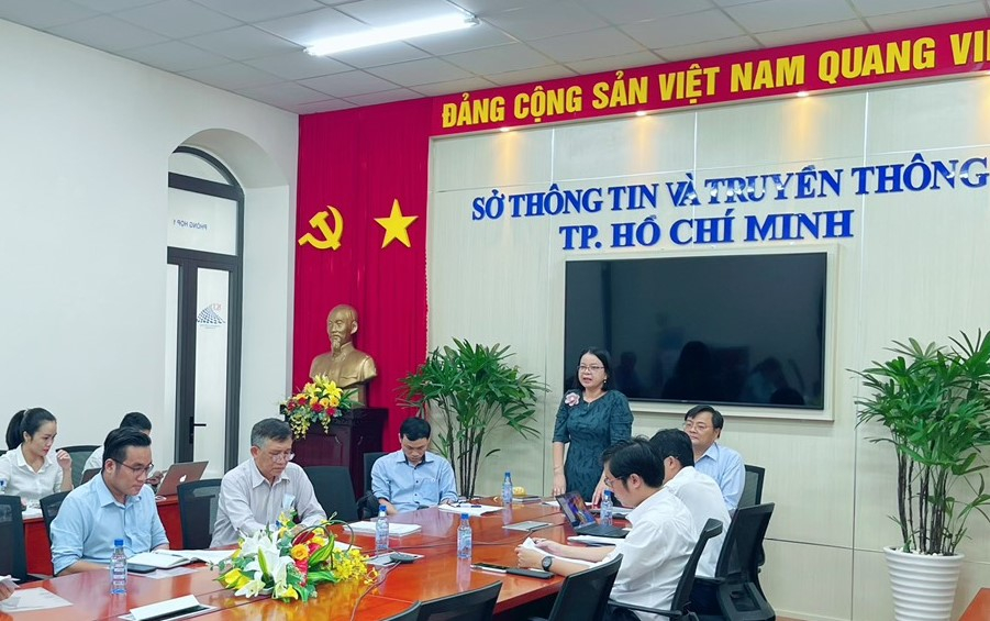 Đến nay, TPHCM là địa phương đầu tiên trong cả nước hoàn thành vấn đề số hóa dữ liệu hộ tịch và đưa vào kho dữ liệu dùng chung của Bộ Tư pháp.