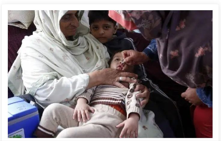 Pakistan đối mặt với đợt bùng phát bệnh bại liệt tồi tệ.