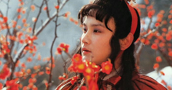 Diễn viên Âu Dương Phấn Cường thời trẻ với vai Giả Bảo Ngọc trong phim Hồng lâu mộng