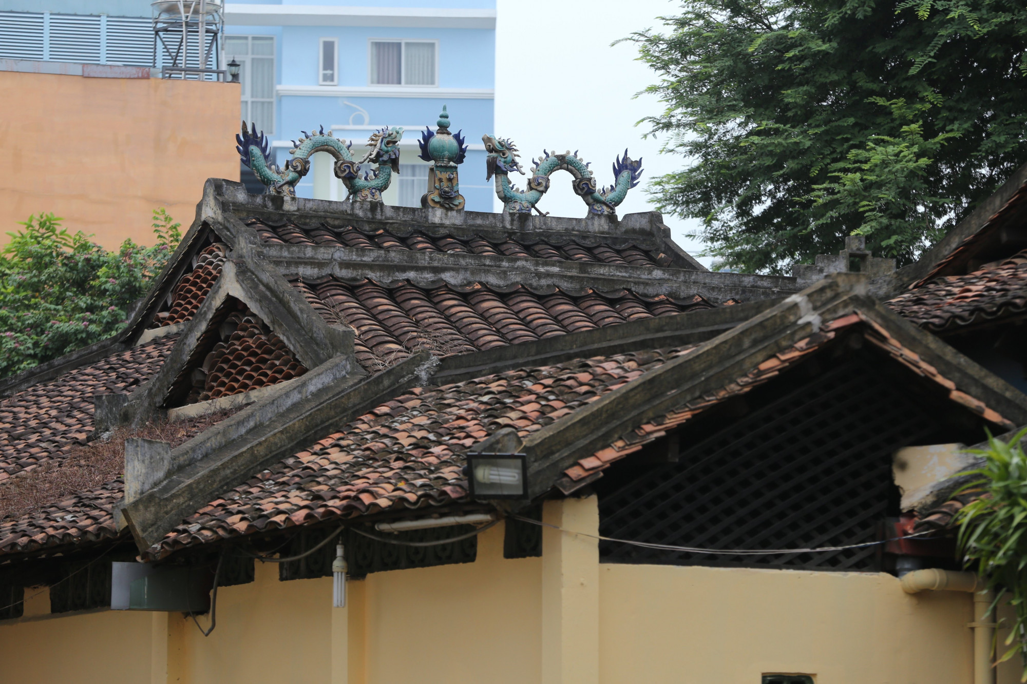 Đình Thông Tây Hội đã tồn tại hơn 300 năm, là ngôi đình cổ nhất vùng Gia Định (Ảnh: Nguyễn Quang)