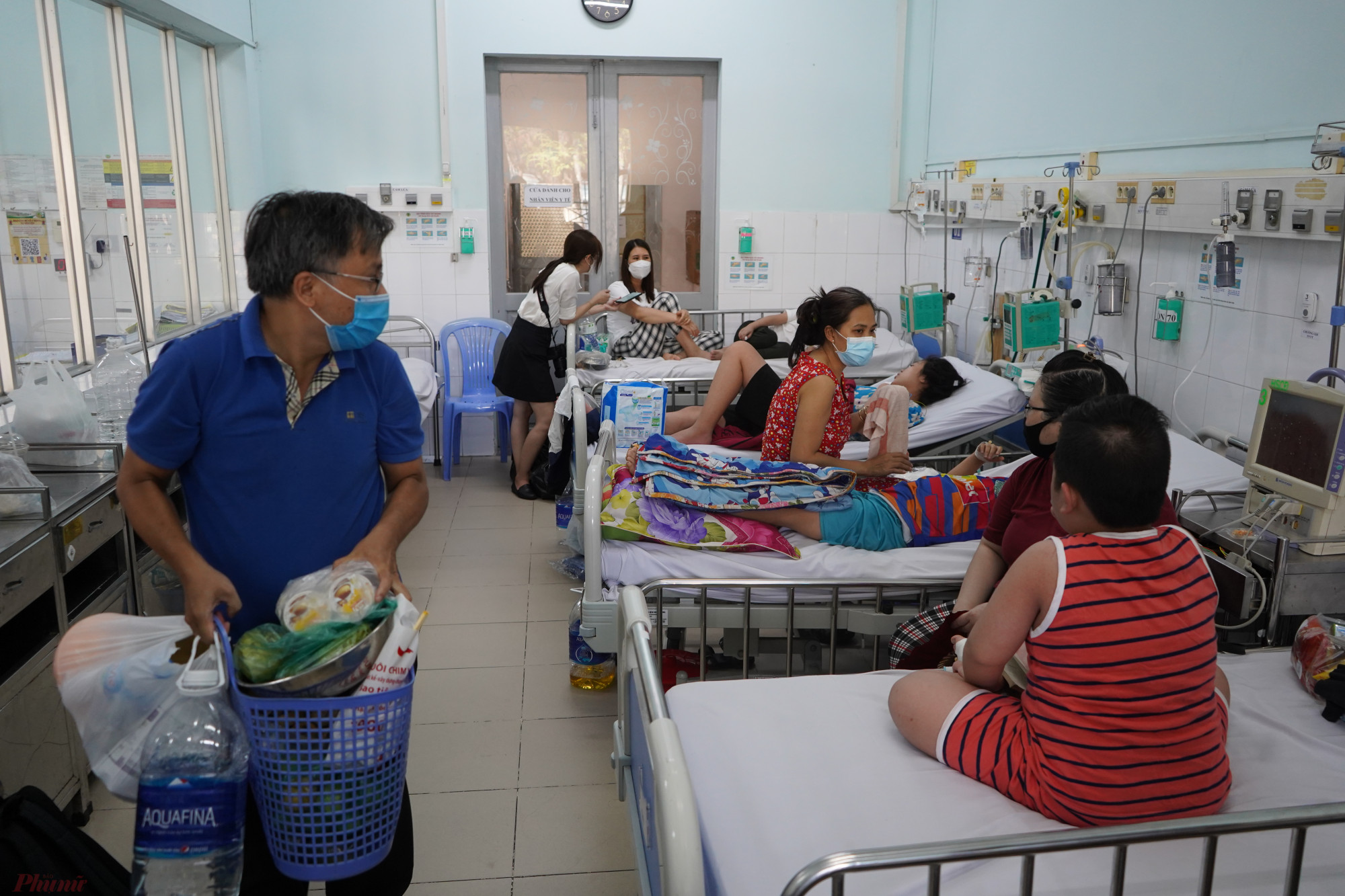 Trẻ mắc sốt xuất huyết điều trị tại Bệnh viện Nhi đồng 2 TPHCM