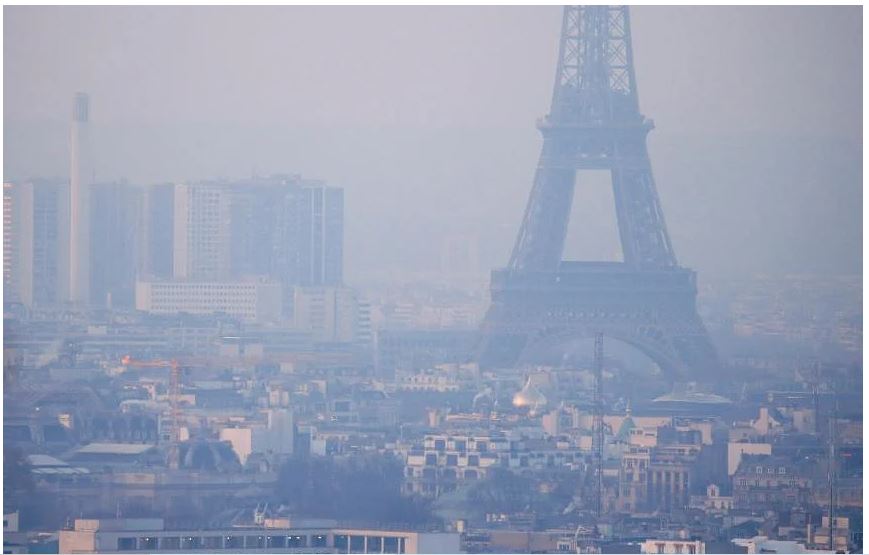 Ô nhiễm không khí có liên quan đến khoảng 1% tổng số ca ung thư ở châu Âu và gây ra khoảng 2% tổng số ca tử vong do ung thư