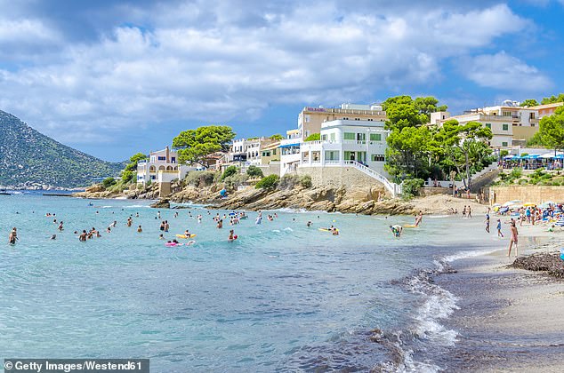 Vụ cưỡng hiếp xảy ra tại hòn đảo Majorca ở Tây Ban Nha