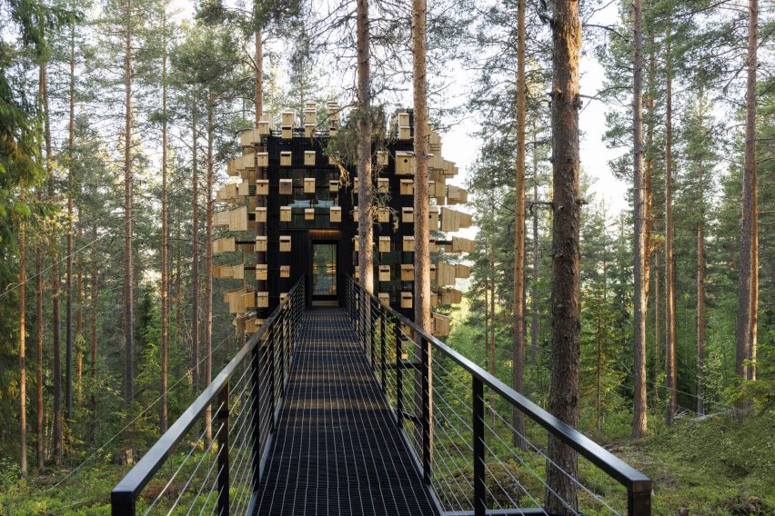 Đó là những gì Treehotel, một khách sạn ở Lapland của Thụy Điển bao gồm một số ngôi nhà trên cây bắt mắt nhất thế giới, đang cung cấp với Biosphere - căn phòng mới nhất của nó.