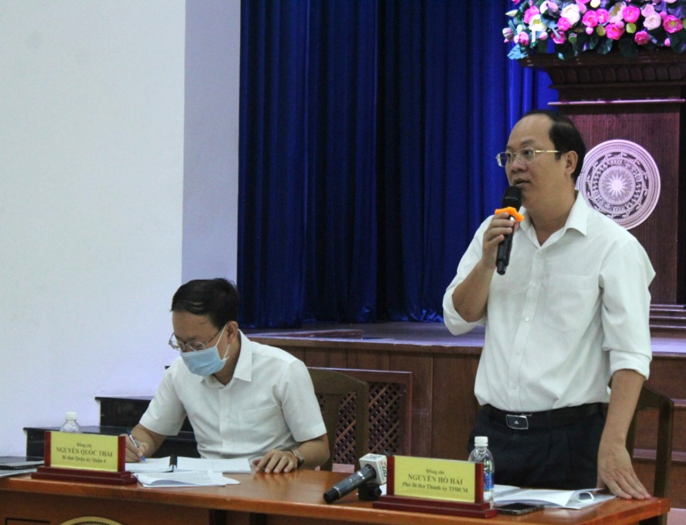 Phó bí thư Thành ủy TPHCM Nguyễn Hồ Hải phát biểu tại buổi làm việc