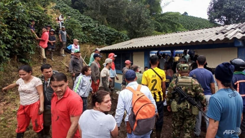Những trận mưa lớn kéo dài gây ra lở đất ở Colombia.