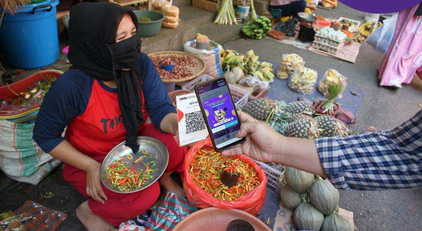 Thanh toán di động ngày càng trở nên phổ biến ở các nước Đông Nam Á, kéo theo nguy cơ lừa đảo trực tuyến gia tăng - Ảnh: World Today News