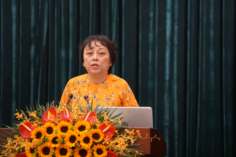 Bà Phạm Khánh Phong Lan - Trưởng Ban quản lý An toàn thực phẩm TPHCM phát biểu tại Hội nghị tổng kết 6 năm thí điểm thành lập Ban. 