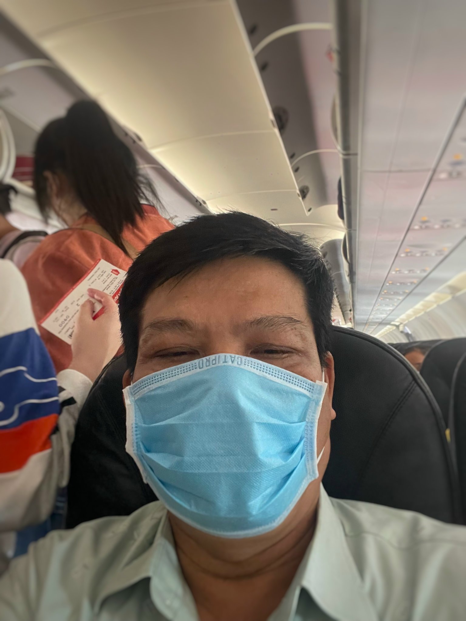Ông Tín đang bay vào TPHCM rồi qua Campuchia giải cứu con