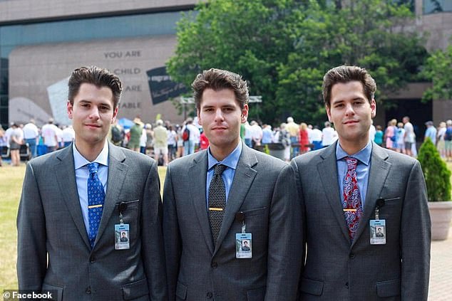 Cả 3 chàng trai học chung trong một lớp thuộc chương trình Thạc sĩ Luật tại Đại học Georgetown - Ảnh: Benjamin Osborne