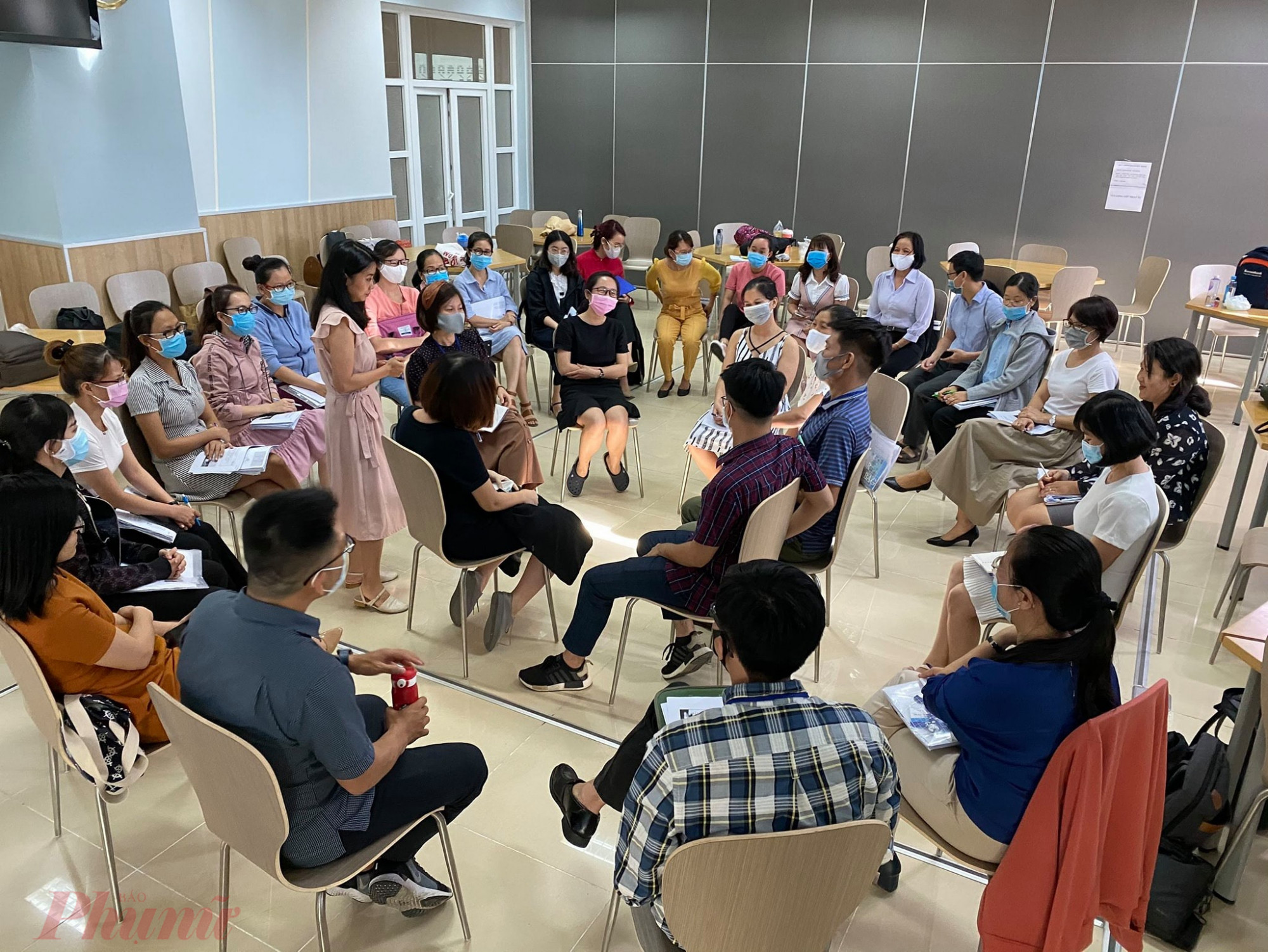 Lớp đào tạo về CTXH trong chăm sóc giảm nhẹ đầu tiên ở Việt Nam do Xuân Quỳnh phối hợp với  Bộ môn Chăm sóc giảm nhẹ, ĐH Y Dược TPHCM tổ chức năm 2019 - Ảnh: NVCC
