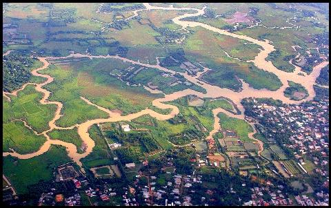Sông Đồng Nai - dòng sông nội địa dài nhất Việt Nam.