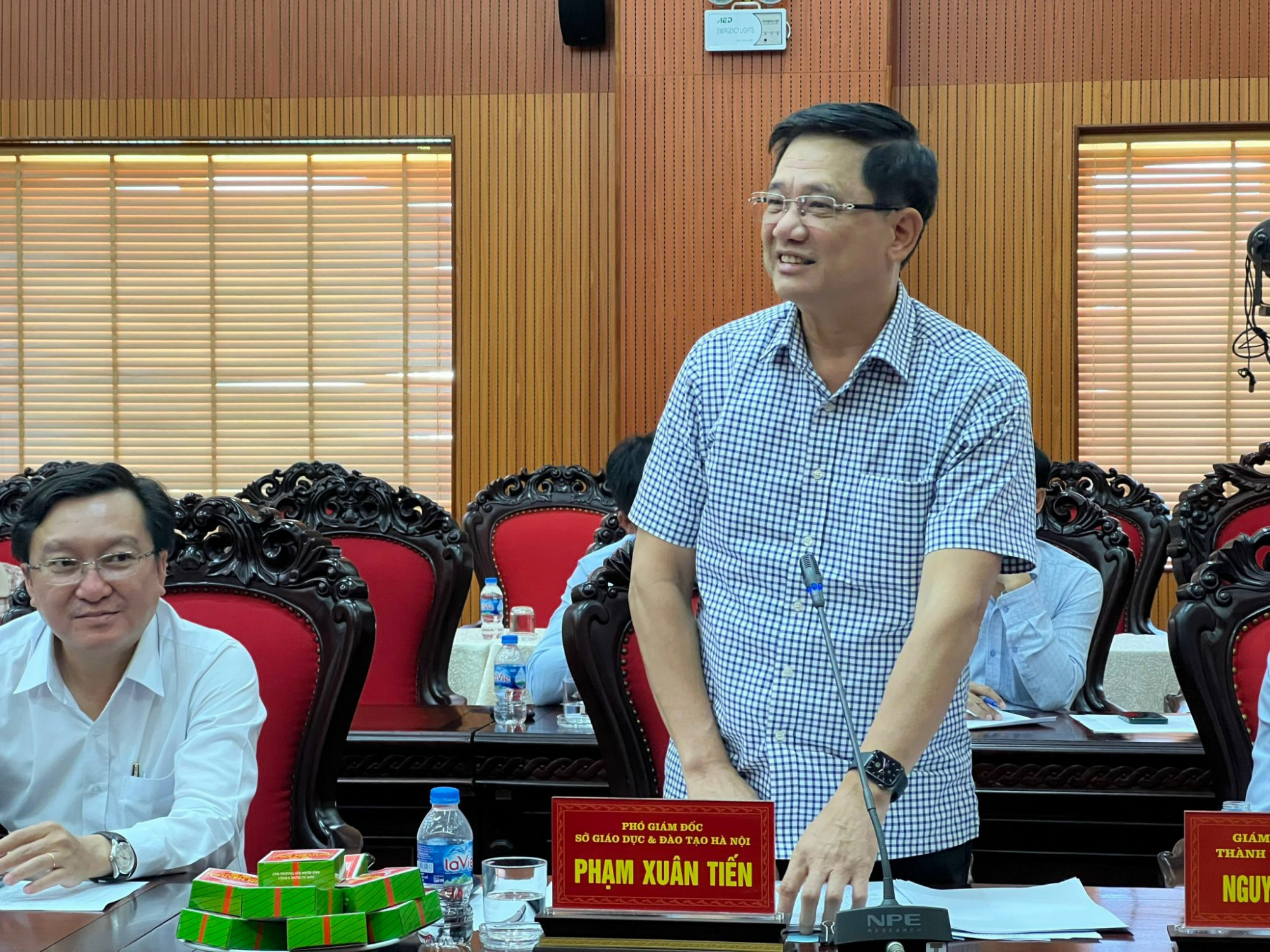 Đại diện Sở GD-ĐT TP.Hà Nội góp ý kiến tại Hội nghị 