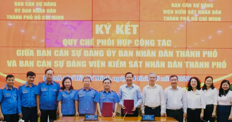 ký kết Quy chế phối hợp công tác giữa Ban Cán sự Đảng UBND TPHCM và Ban Cán sự Đảng Viện Kiểm sát nhân dân TPHCM.