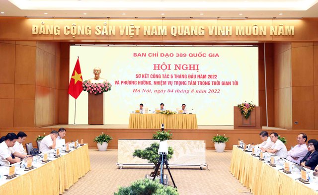 Các đại biểu tham gia tại điểm cầu Chính phủ - Ảnh: VGP