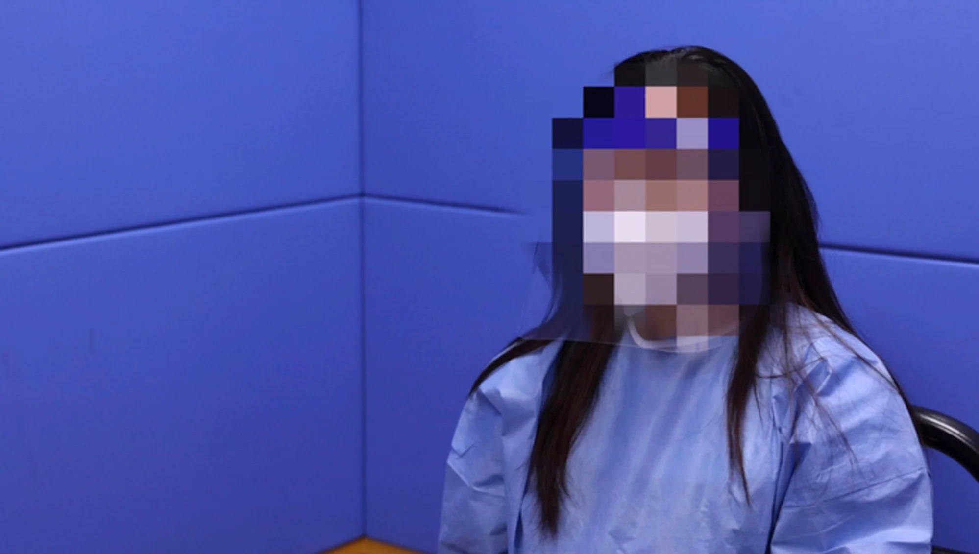 Cảnh sát thẩm vấn Wu để biết thêm về các nạn nhân đã bị cô lừa