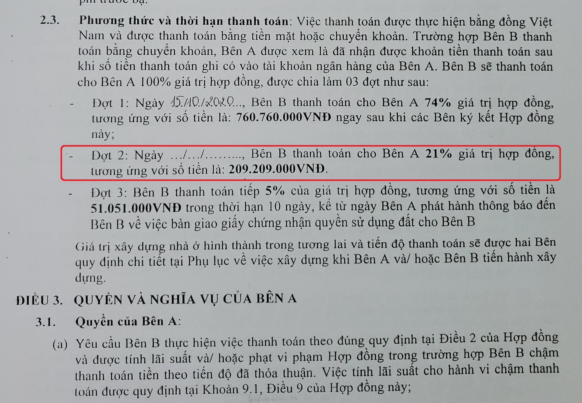 Hoàng Thị Xoan - vợ anh Toàn cho rằng hợp đồng đã ký giữa hai bên không nêu cụ thể về thời gian thanh toán số tiền 209 triệu đồng