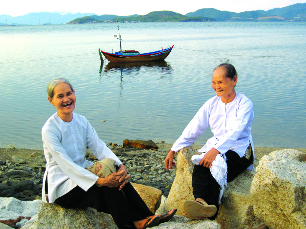 Bên biển Nha Trang (năm 2010)