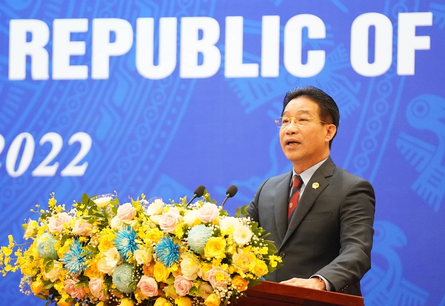 Ông Phạm Thanh Hà, Phó Chủ nhiệm Văn phòng Chủ tịch nước, công bố quyết định đặc xá năm 2022