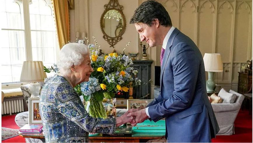Nữ hoàng Elizabeth của Anh tiếp Thủ tướng Canada Justin Trudeau tại Lâu đài Windsor,