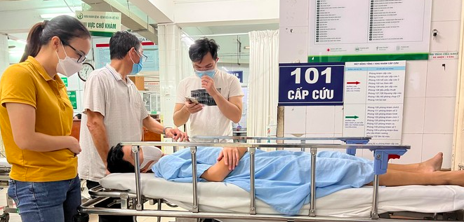 Bệnh viện Trung ương Thái Nguyên khẳng định đã thực hiện đúng quy trình phẫu thuật cấp cứu cắt bao quy đầu giải nghẹt, bác sĩ phẫu thuật có trình độ và kinh nghiệm