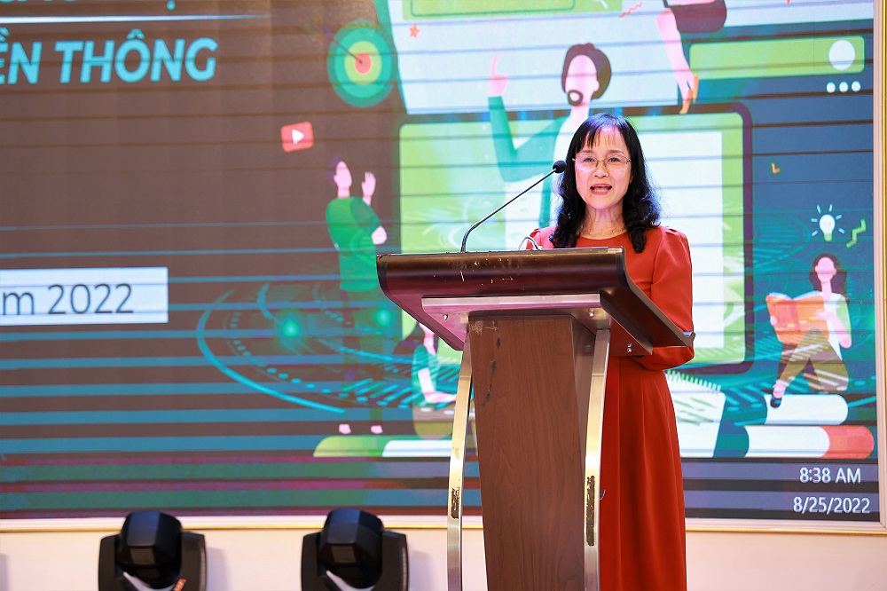 Bà Nguyễn Thị Minh Tâm - Giám đốc chi nhánh Vinamilk Hà Nội chia sẻ tại buổi khai giảng khóa tập huấn - Ảnh: Vinamilk
