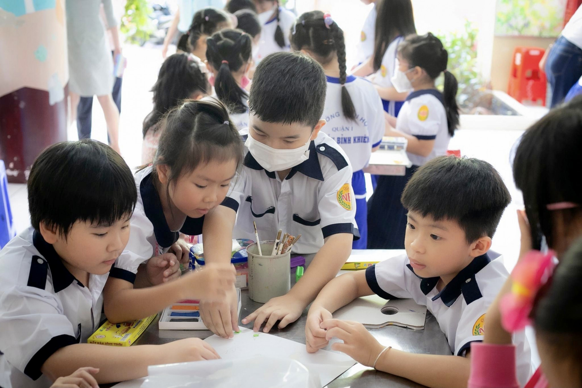 Vụ trưởng Vụ Giáo dục Tiểu học Thái Văn Tài cảnh báo, tình trạng giáo viên bán mẫu thư khen học sinh trên mạng cần phải lên án triệt để