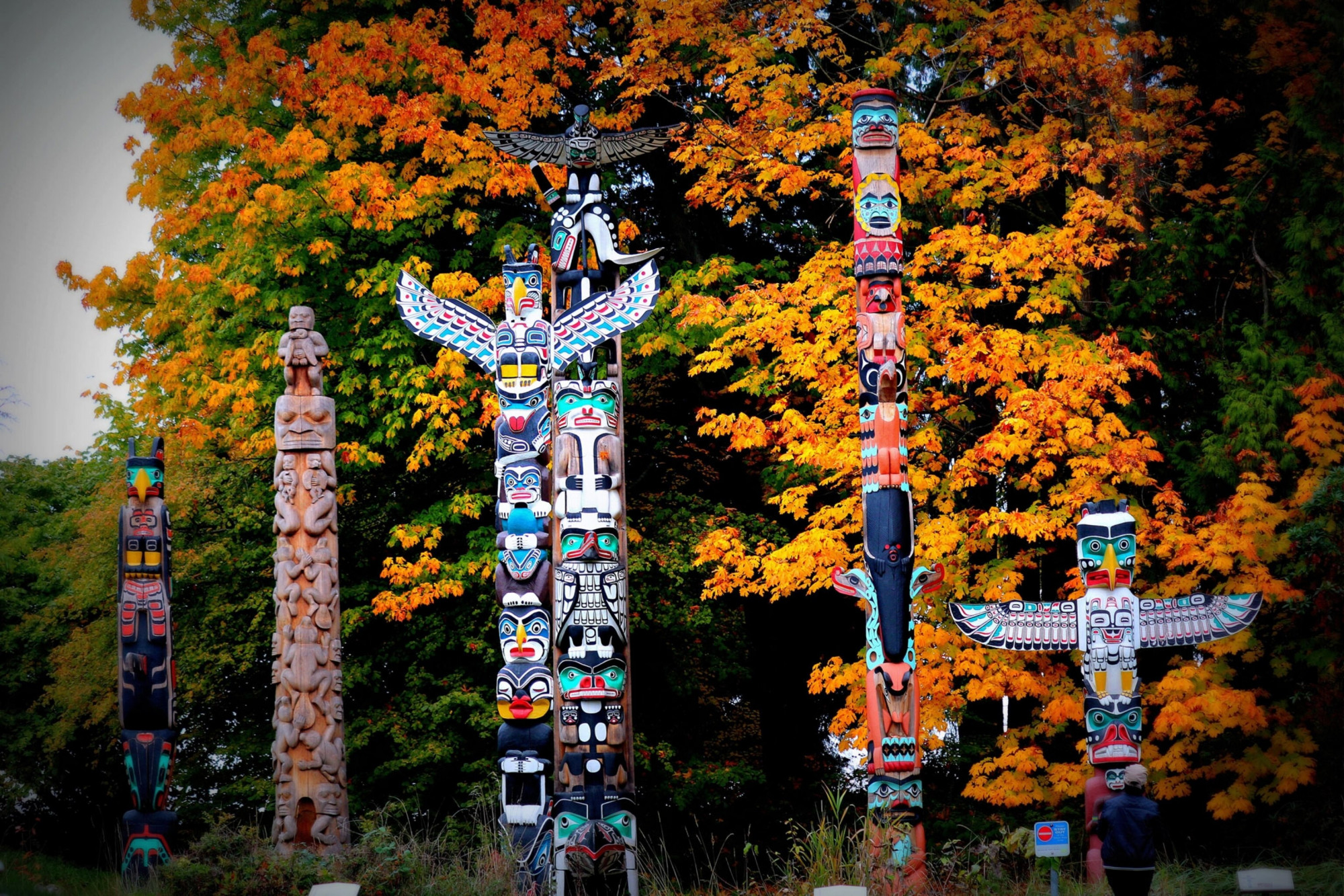 Văn hóa bản địa là nét đặc sắc thu hút du khách mê khám phá khi đến với Vancouver - Ảnh: Poemnist/Shutterstock