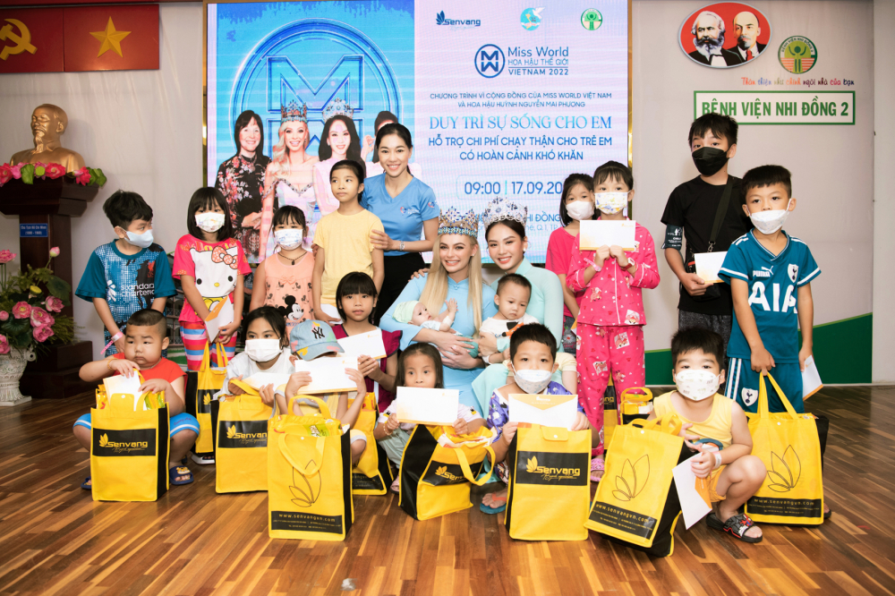 Chương trình vì cộng đồng của Miss World Vietnam và hoa hậu Huỳnh Nguyễn Mai Phương được thực hiện tại Bệnh viên Nhi Đồng 2