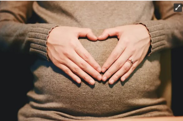 Một thai phụ sử dụng cần sa sẽ khiến trẻ trong bị các vấn đề tâm thần