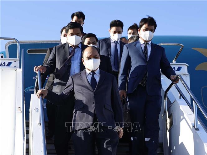 Chủ tịch nước Nguyễn Xuân Phúc đến sân bay quốc tế Haneda, Tokyo, Nhật Bản. Ảnh: Thống Nhất/TTXVN