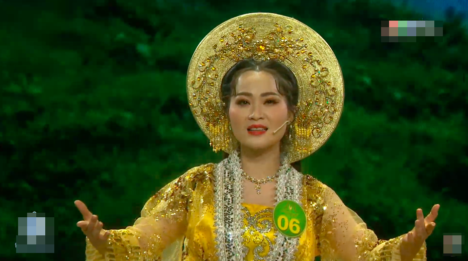 Dương Thị Diễm vào vai công chúa An Tư trong trích đoạn cùng tên