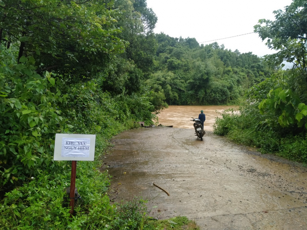 Khu vực các ngầm nước tràn được các chiến sĩ Bộ đội Biên phòng tỉnh Quảng Trị thường xuyên túc trực