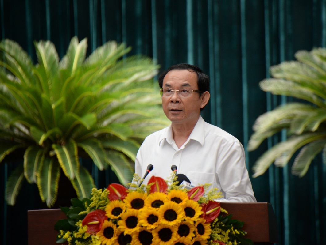 Bí thư Nguyễn Văn Nên phát biểu chỉ đạo tại hội nghị ngày 29/9. Ành: NB