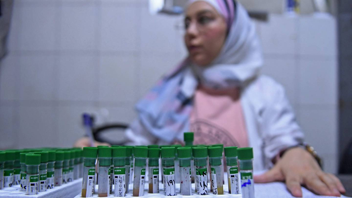 Vắc xin phòng bệnh tả hiện đang thiếu hụt nghiêm trọng - Ảnh: Getty Images