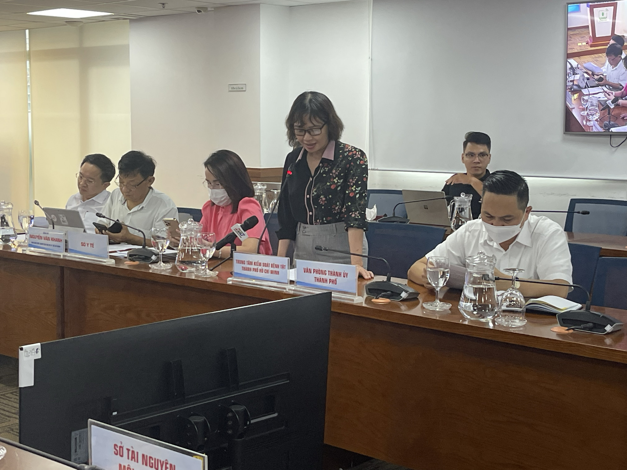 Bà Lê Hồng Nga - Phó giám đốc HCDC - cho biết về những hoạt động phòng, chống đậu mùa khỉ của ngành y tế. 