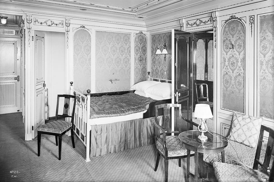 Một phòng ngủ ở khoang hạng nhất - Ảnh: Robert John Welch/Wikimedia Commons/Public Domain
